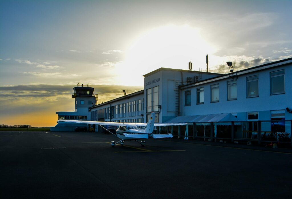 Take an Aerial Tour Around Düsseldorf with Wingly 4