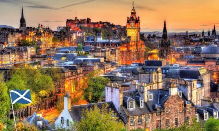 Edinburgh | Live Like a Local on a Long Weekend Getaway